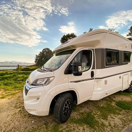 Luxury tent Vive A Pie De Playa Autocaravana De Lujo *