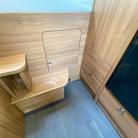 Vive A Pie De Playa Autocaravana De Lujo * Cangas do Morrazo
