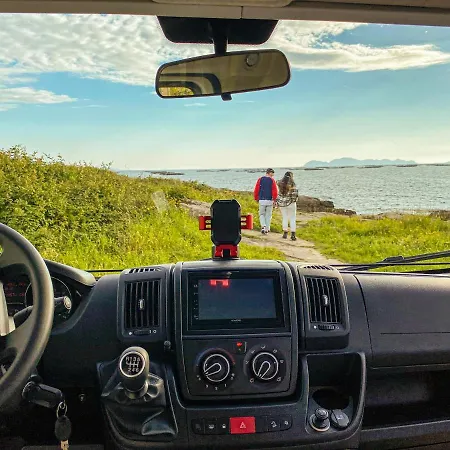 Vive A Pie De Playa Autocaravana De Lujo