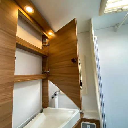 Luxury tent Vive A Pie De Playa Autocaravana De Lujo