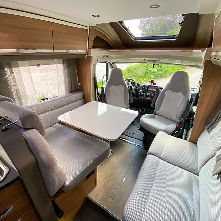 Vive A Pie De Playa Autocaravana De Lujo *