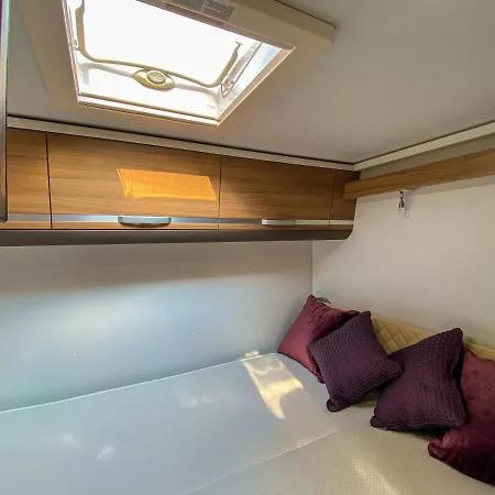 Vive A Pie De Playa Autocaravana De Lujo Cangas do Morrazo