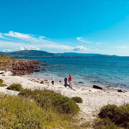 Vive A Pie De Playa Autocaravana De Lujo * Cangas do Morrazo